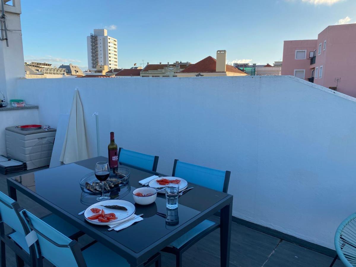 Casa Da Fonte - Vintage House And Rooftop Figueira da Foz Exterior foto